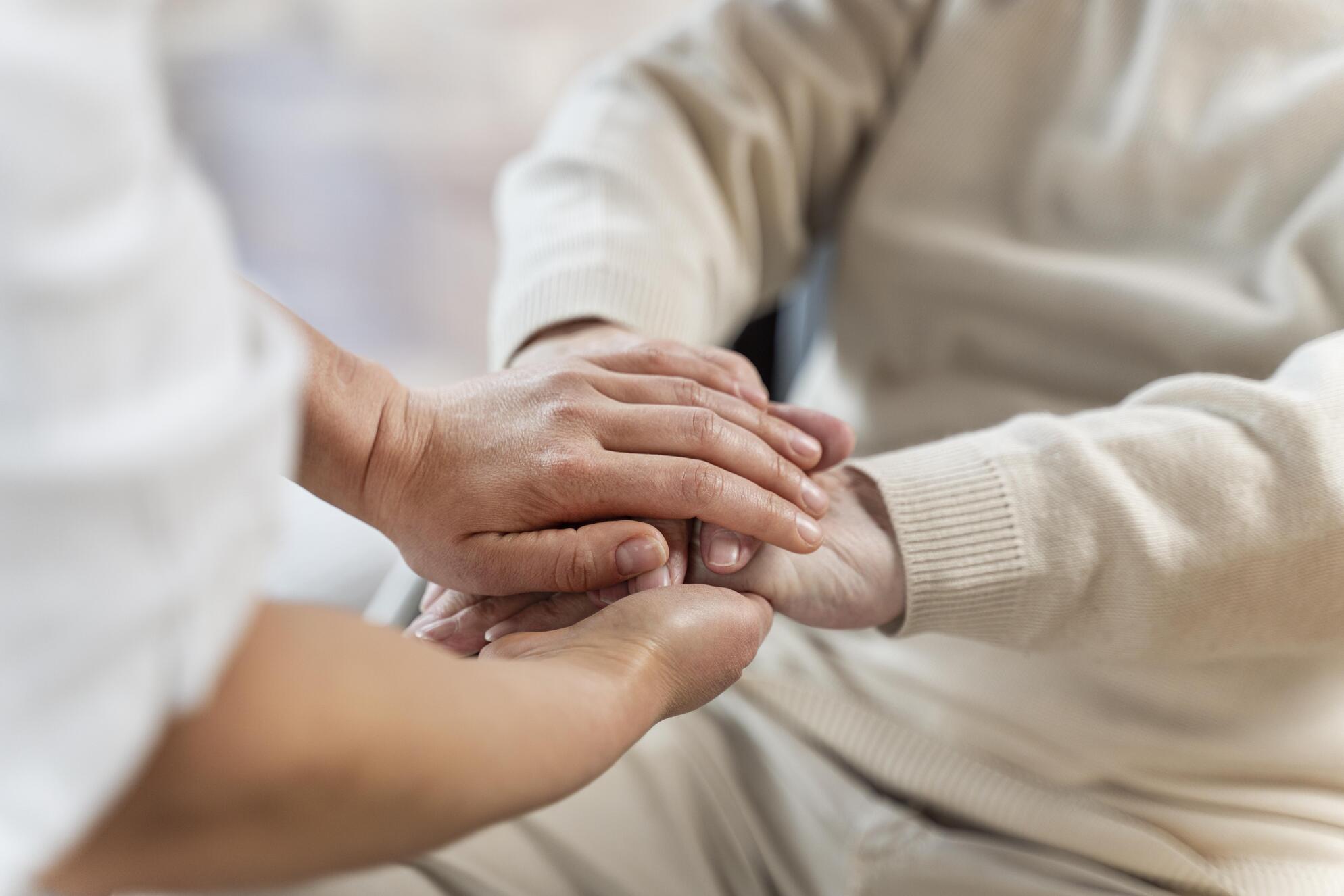 Testimonios sobre atención geriátrica en CDMX